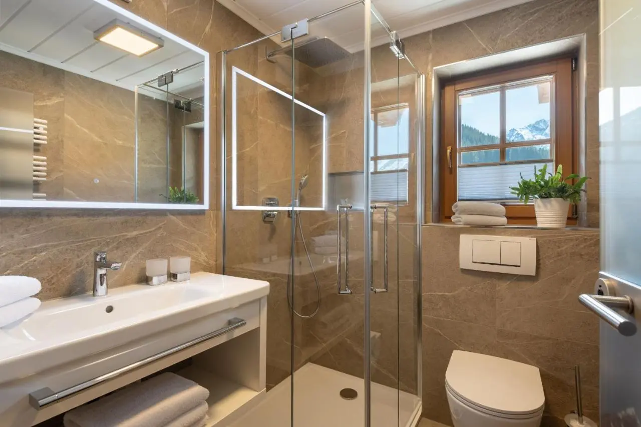 Apartments Johanna, Gerlos: bathroom