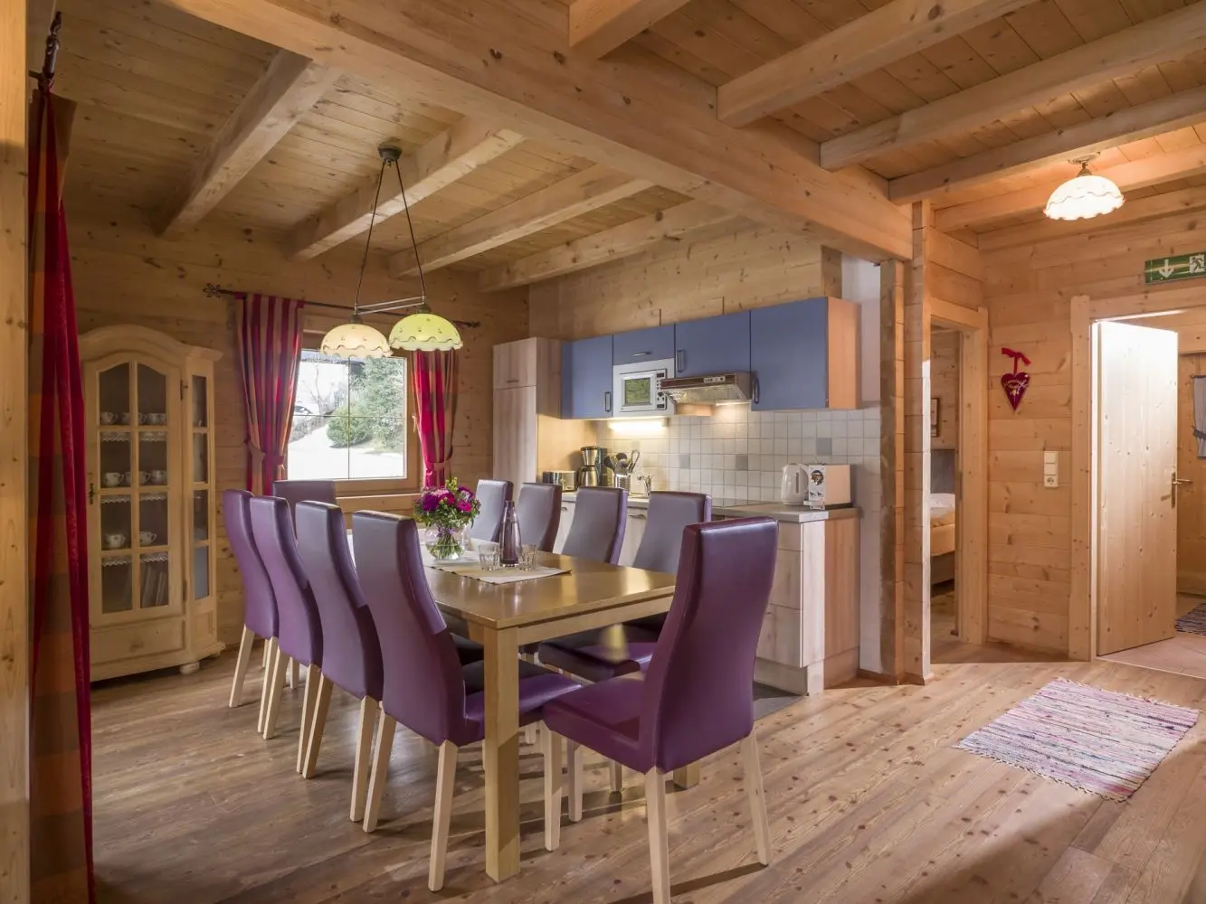 Chalet Almdorf Fügen, Fügen: dining area