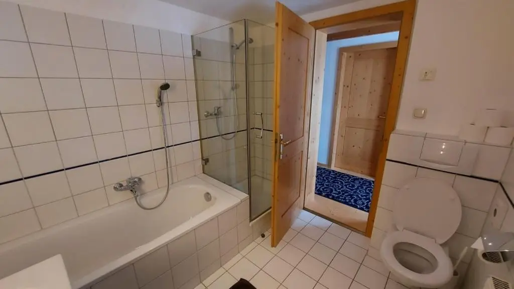 Chalet Levett, St Anton am Arlberg: bathroom