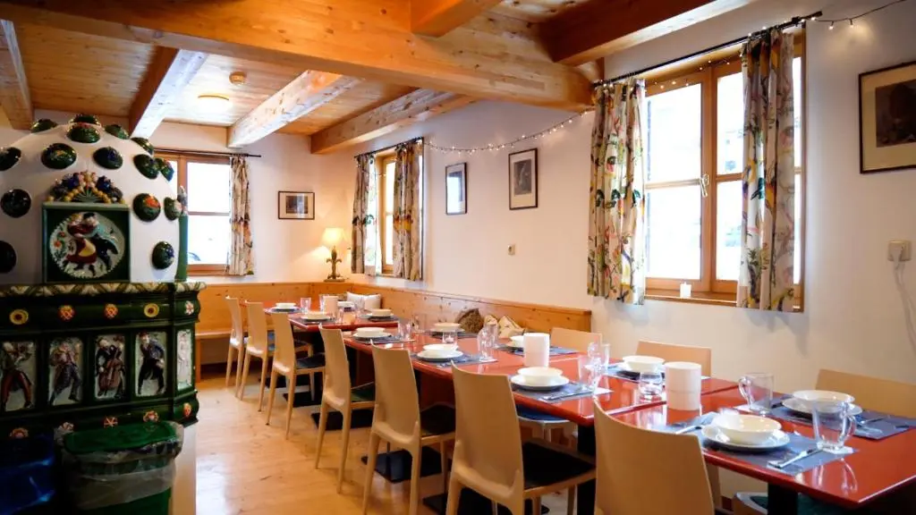 Chalet Levett, St Anton am Arlberg: dining area