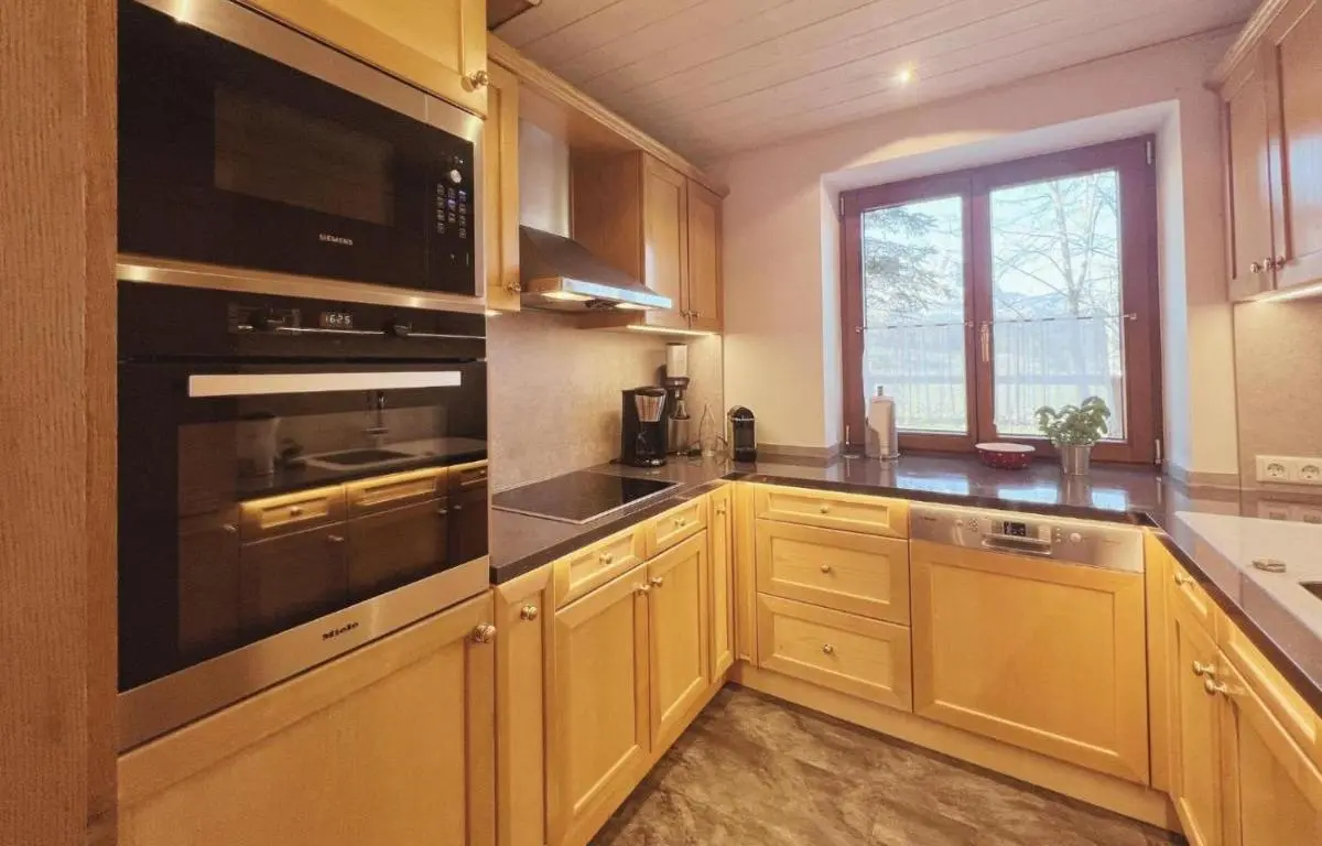 Chalet Skida, Kitzbühel: kitchen