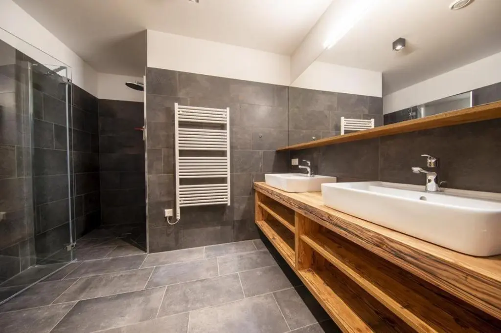 Edelweisshaus Top 10, Königsleiten: bathroom
