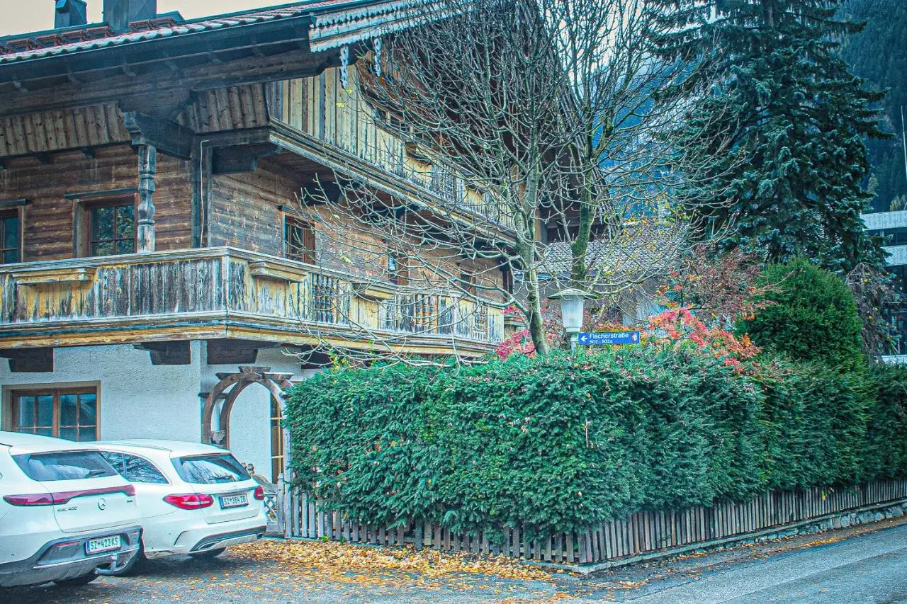 EMMA's Chalet, Mayrhofen: photo