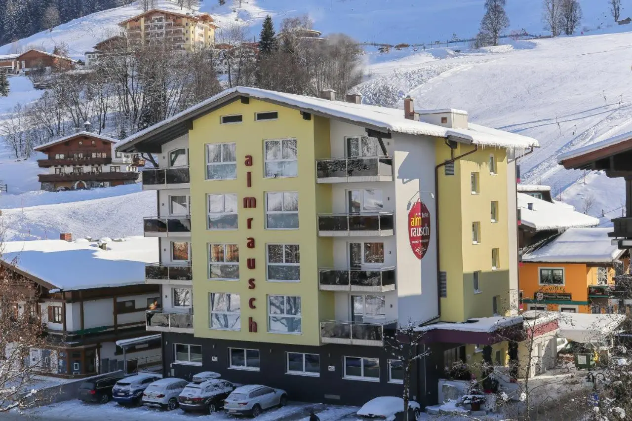 Hotel Almrausch, Saalbach-Hinterglemm: exterior