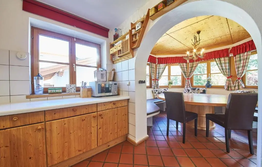 Landhaus Felix, Saalbach-Hinterglemm: kitchen