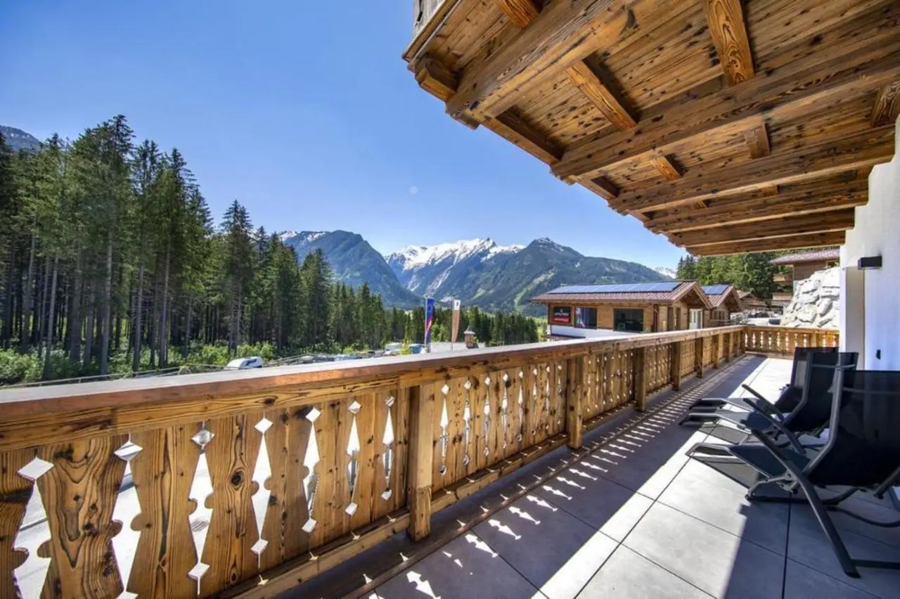 Nationalpark Chalet Malhamhorn, Neukirchen am Großvenediger: view