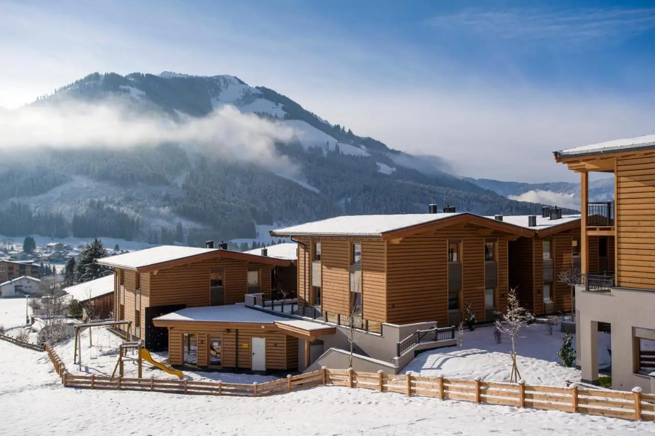 Resort Tirol am Sonnenplateau, Brixen im Thale: in winter